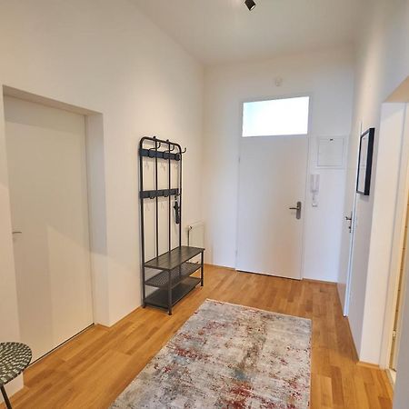Trendy Apartment 2 Zimmer Zentral Gelegen Vienna Esterno foto